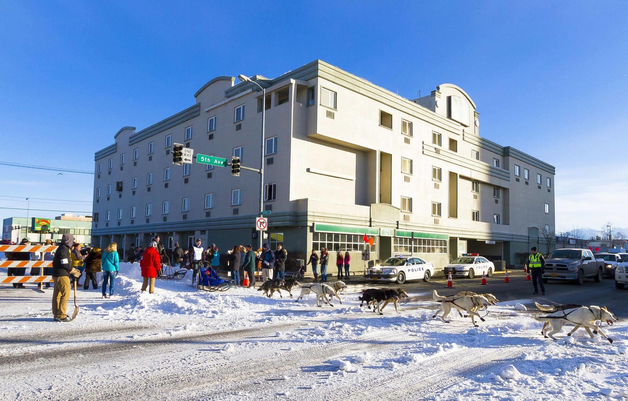 Guesthouse Inn & Suites Anchorage Inn Экстерьер фото