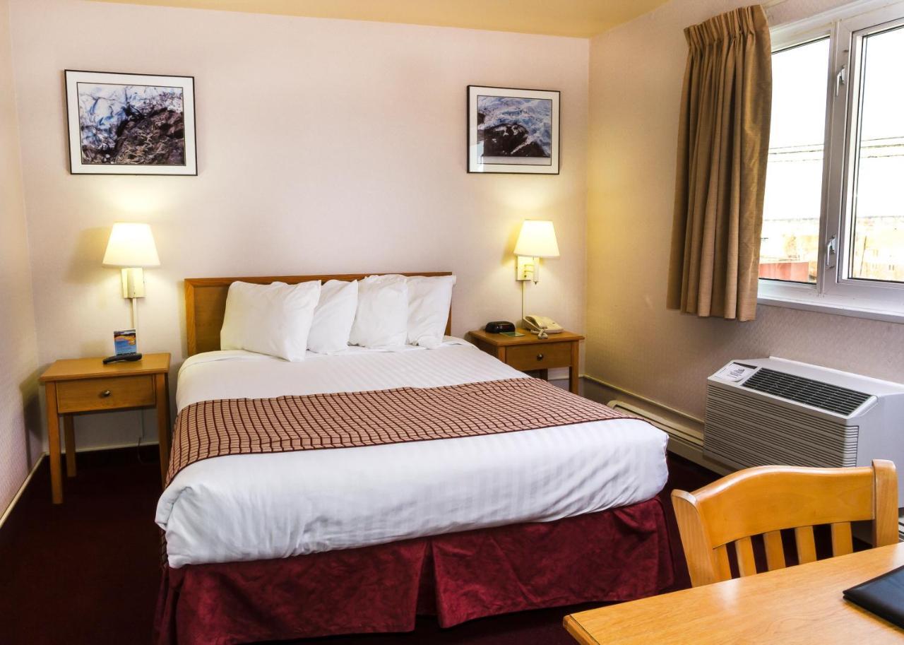 Guesthouse Inn & Suites Anchorage Inn Номер фото